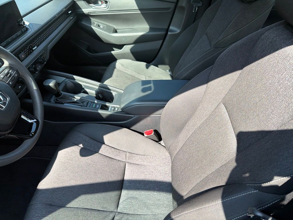 honda accord 2025 1HGCY1F49SA087367 image honda accord 2025 1HGCY1F49SA087367 image