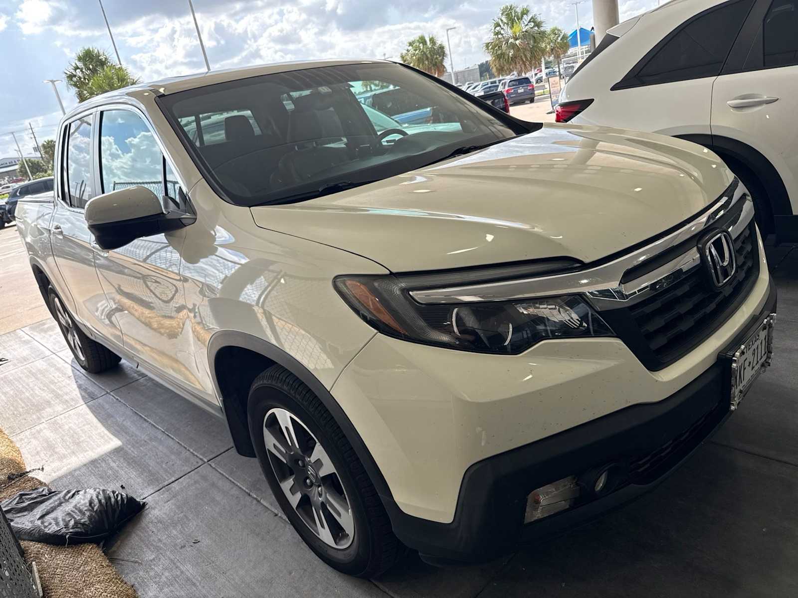 honda ridgeline 2019 5FPYK3F64KB038482 image honda ridgeline 2019 5FPYK3F64KB038482 image