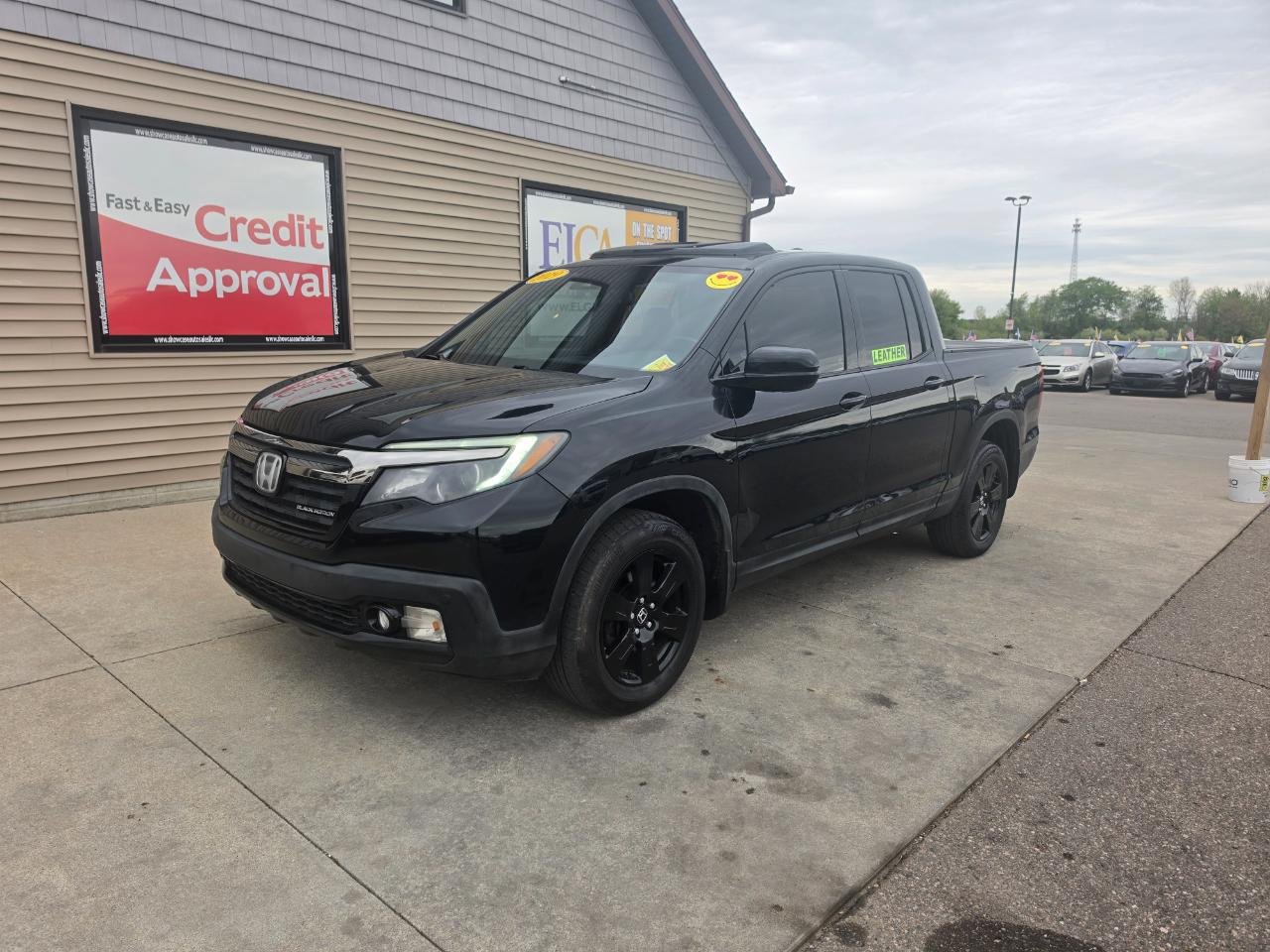 honda ridgeline 2019 5FPYK3F86KB035956 image honda ridgeline 2019 5FPYK3F86KB035956 image