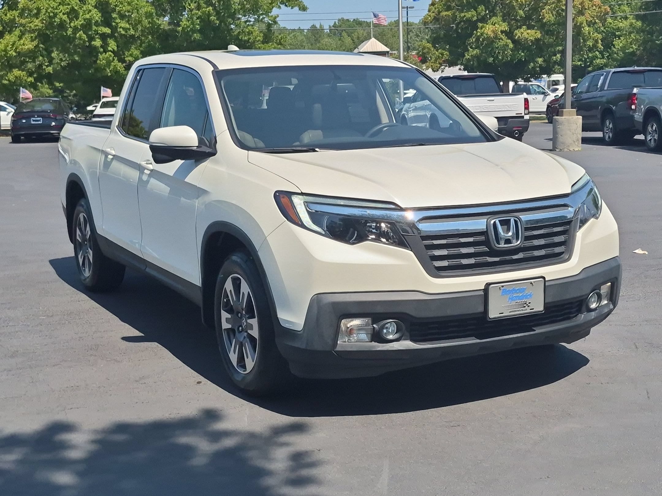 honda ridgeline 2019 5FPYK2F60KB004890 image honda ridgeline 2019 5FPYK2F60KB004890 image