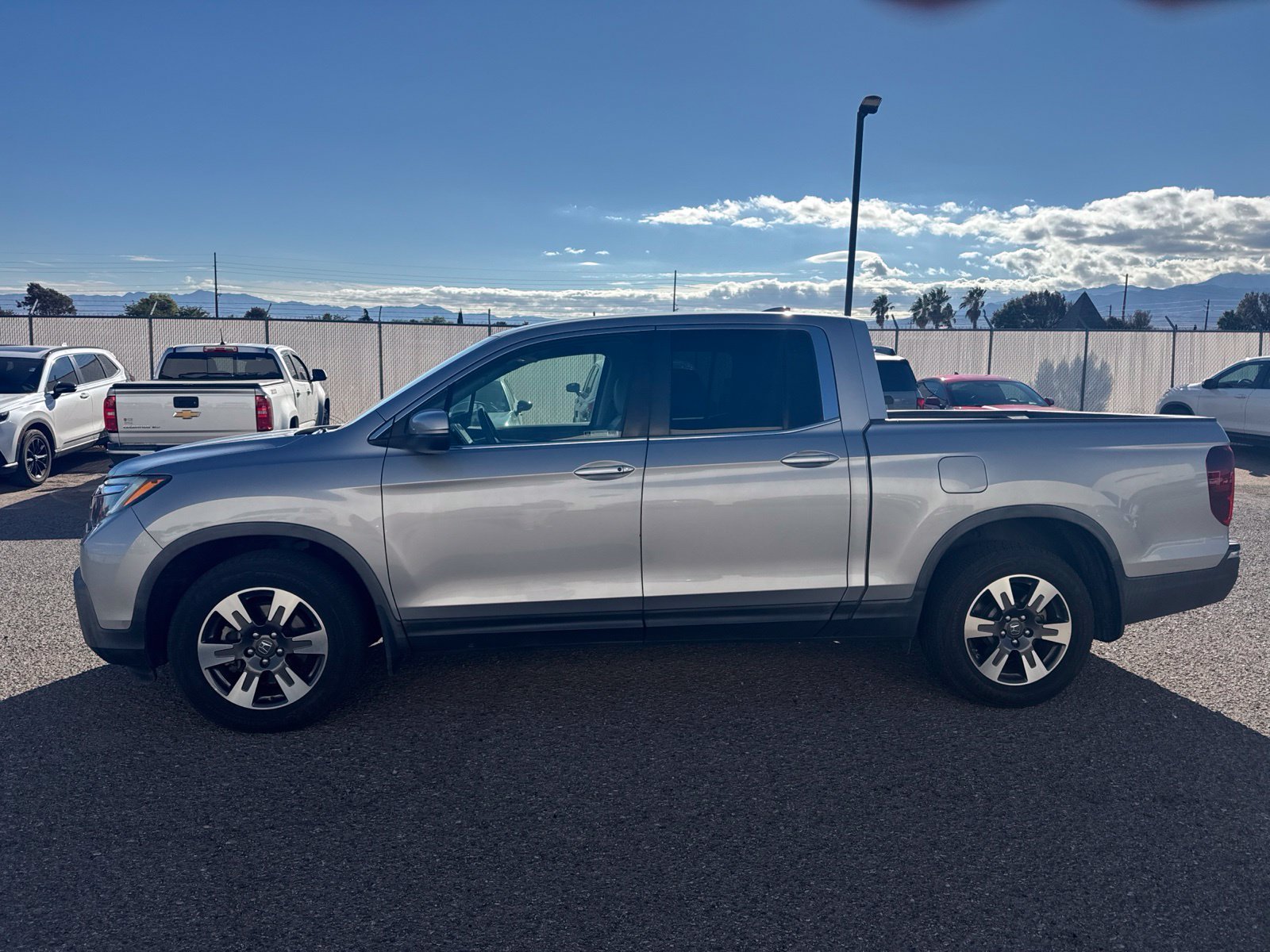 honda ridgeline 2018 5FPYK2F69JB002277 image honda ridgeline 2018 5FPYK2F69JB002277 image