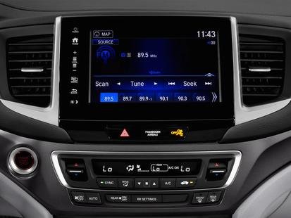 honda ridgeline 2018 5FPYK3F66JB013775 image honda ridgeline 2018 5FPYK3F66JB013775 image