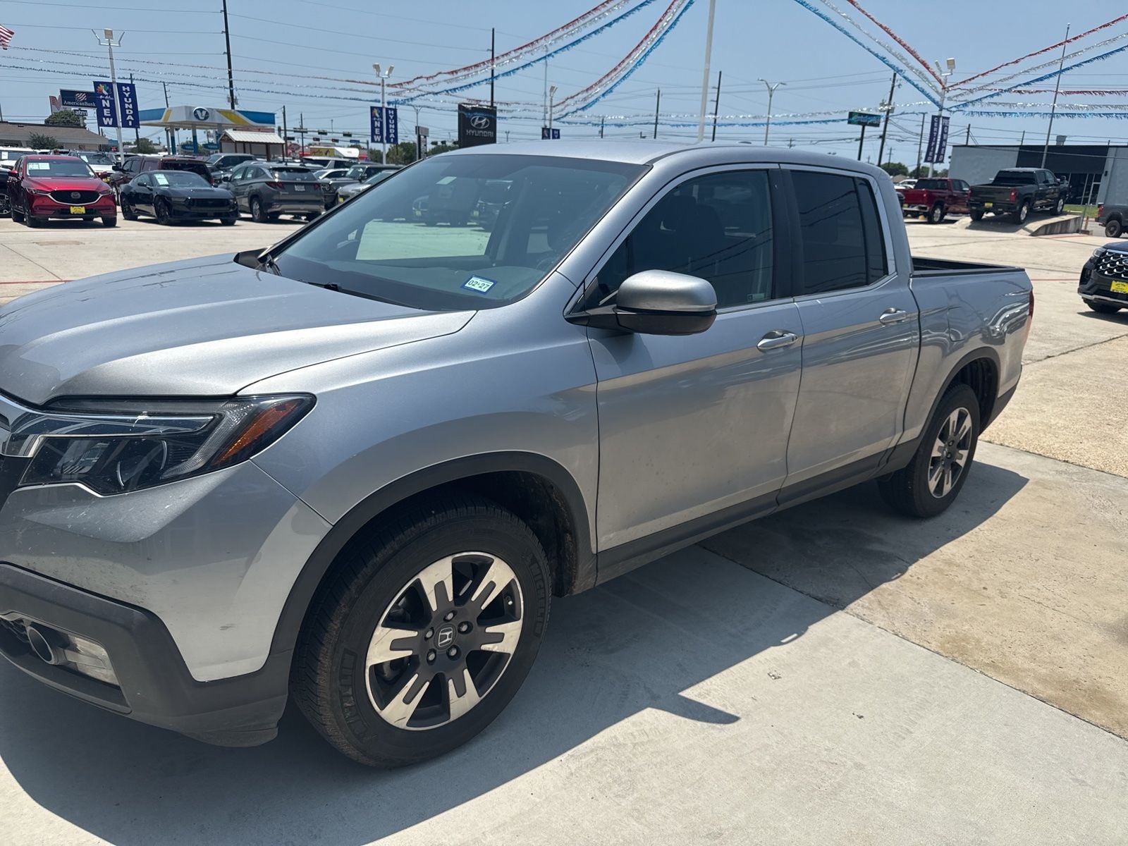 honda ridgeline 2018 5FPYK3F53JB014521 image honda ridgeline 2018 5FPYK3F53JB014521 image