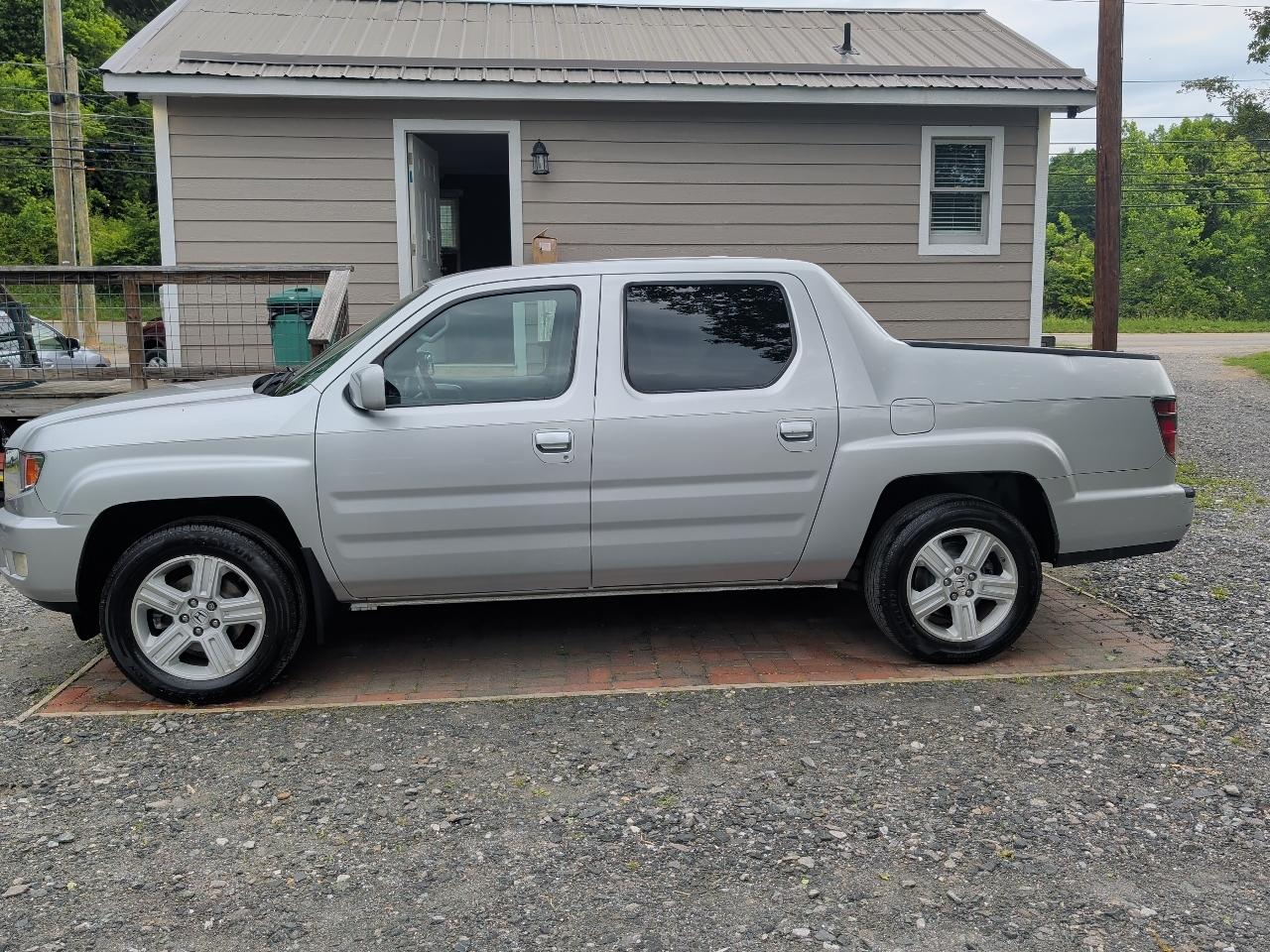 honda ridgeline 2013 5FPYK1F5XDB004318 image honda ridgeline 2013 5FPYK1F5XDB004318 image
