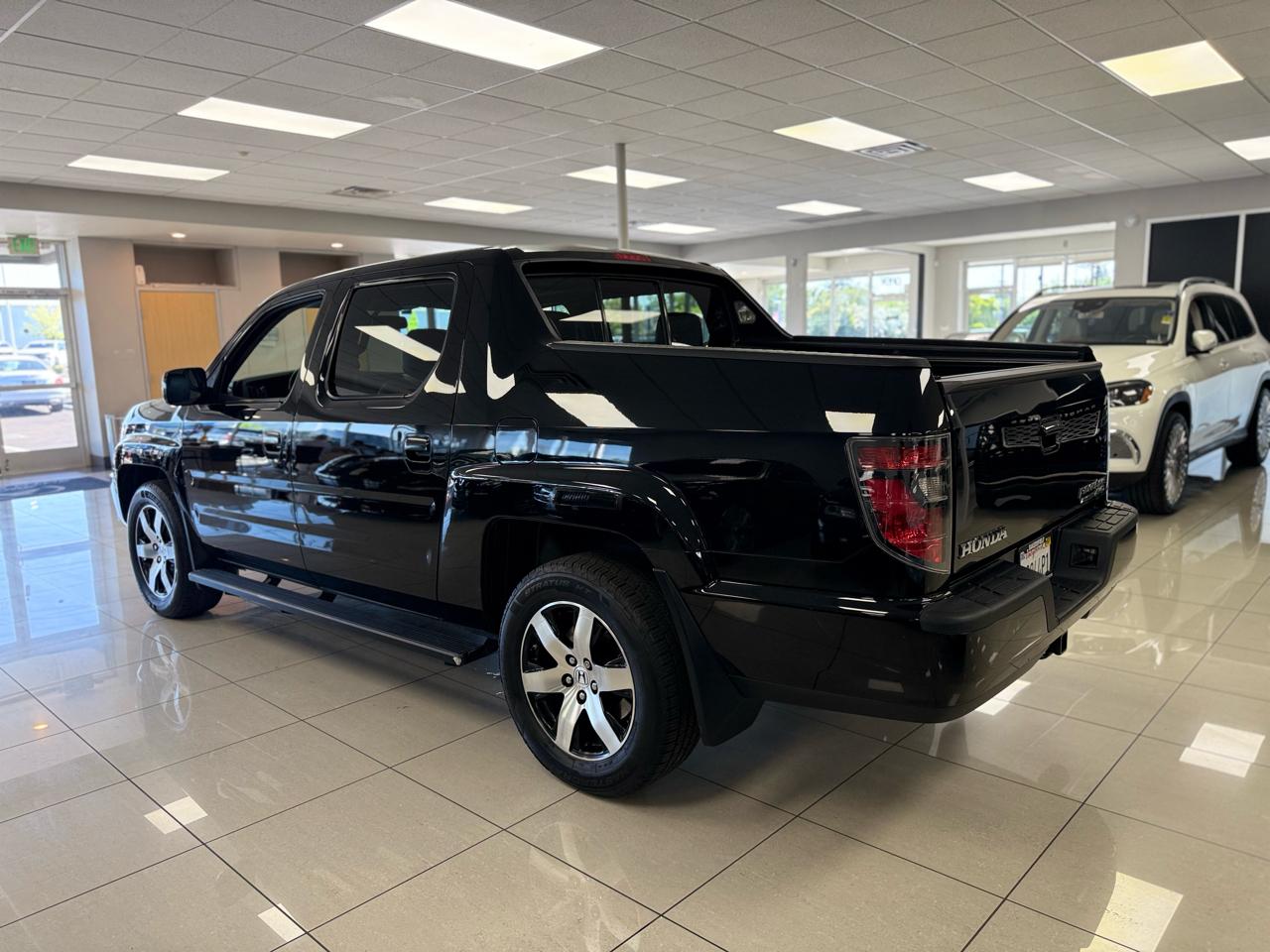 honda ridgeline 2014 5FPYK1F68EB008135 image honda ridgeline 2014 5FPYK1F68EB008135 image