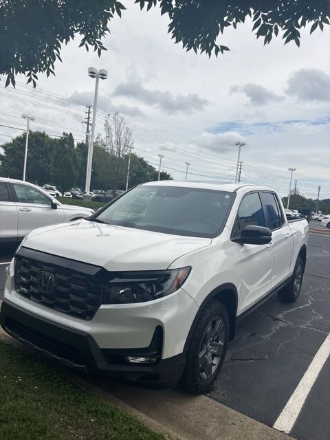 honda ridgeline 2025 5FPYK3F66SB002454 image honda ridgeline 2025 5FPYK3F66SB002454 image