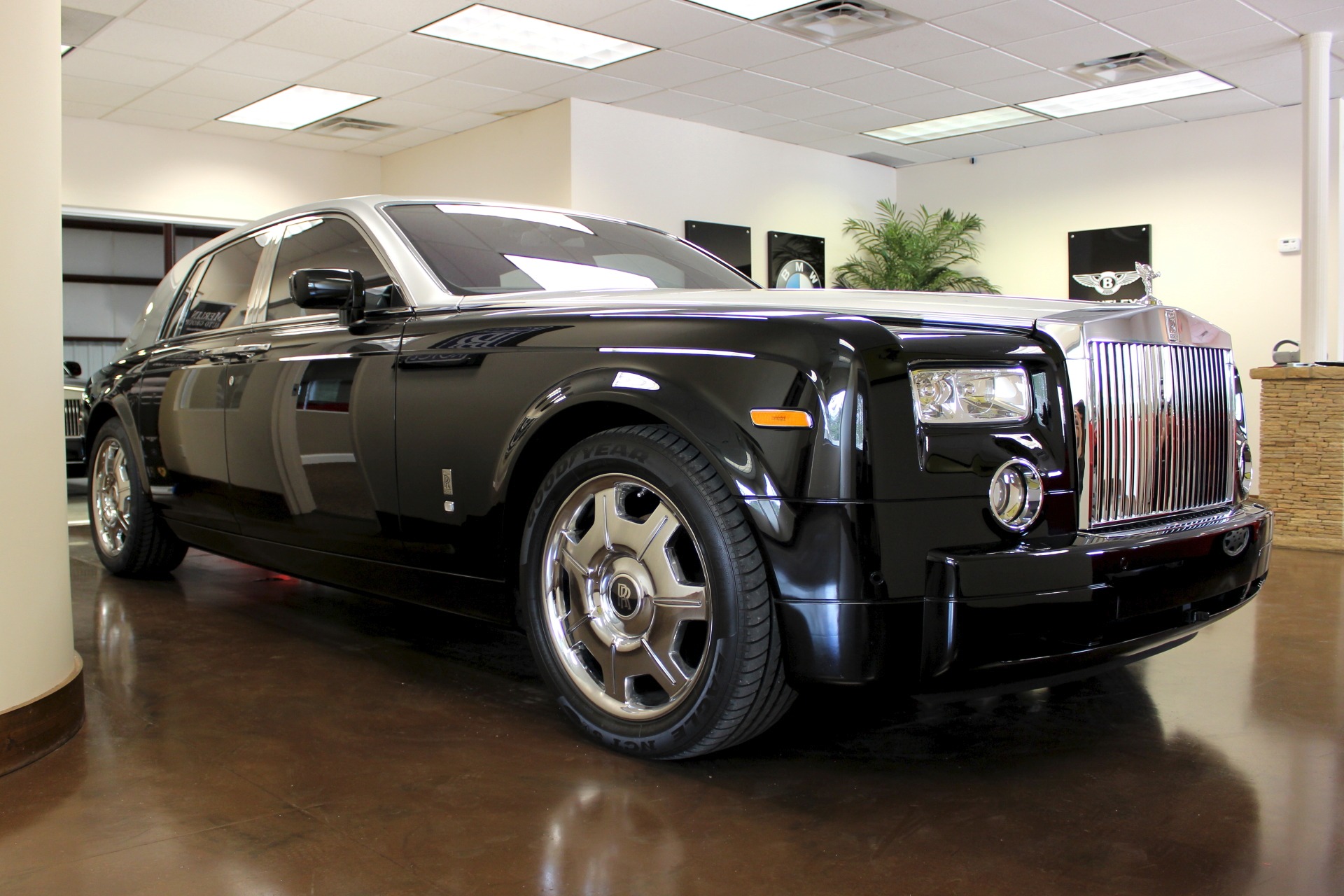 rolls-royce phantom 2007 SCA1S68567UX08586 image rolls-royce phantom 2007 SCA1S68567UX08586 image