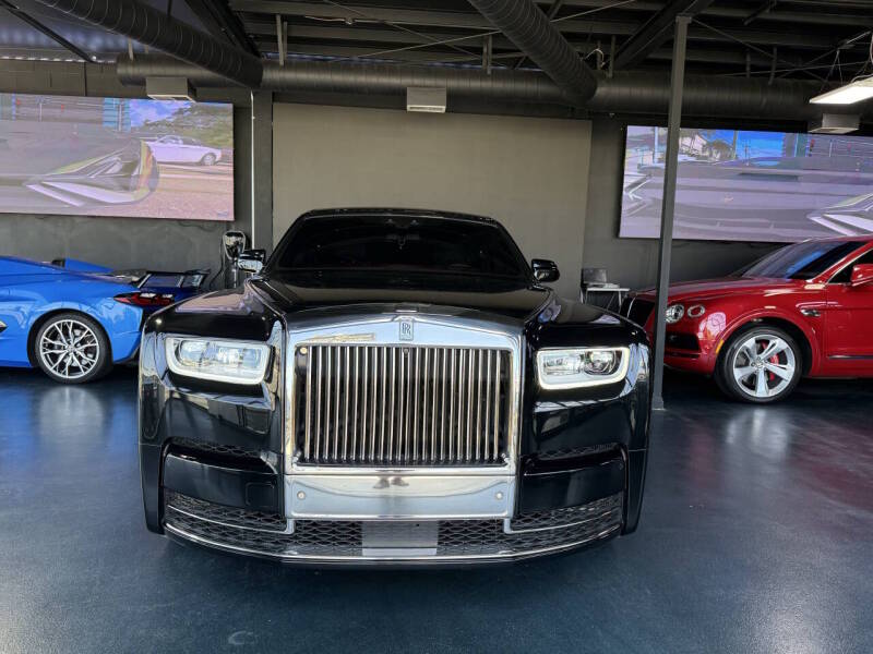 rolls-royce phantom 2019 SCA687S53KU104683 image rolls-royce phantom 2019 SCA687S53KU104683 image
