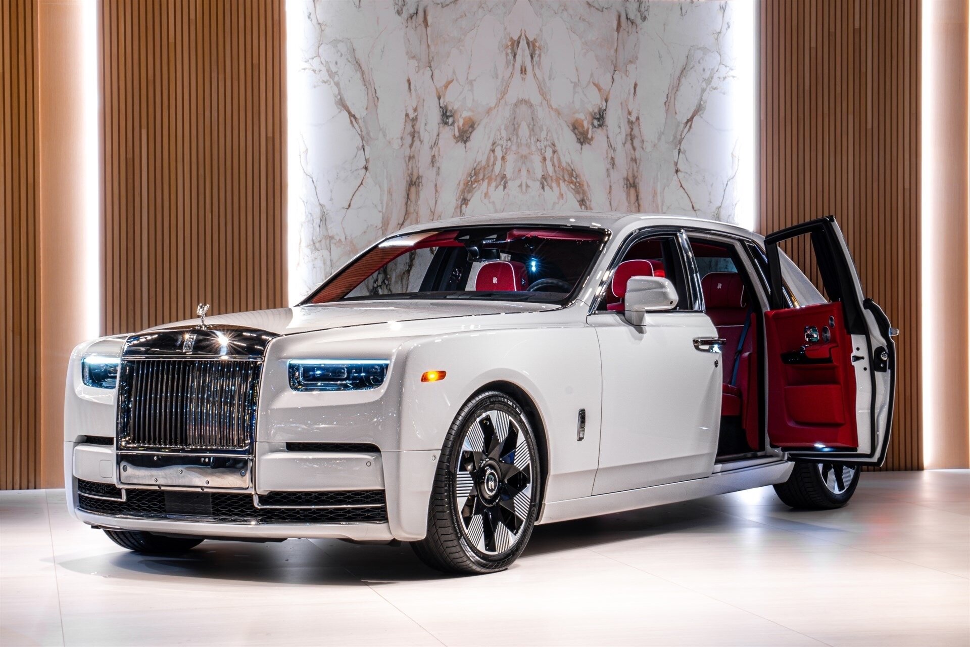 rolls-royce phantom 2024 SCATT6C09RU222598 image rolls-royce phantom 2024 SCATT6C09RU222598 image