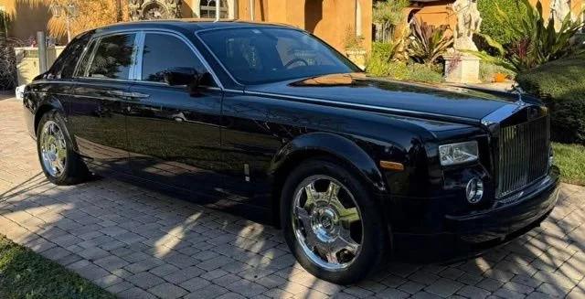 rolls-royce phantom 2006 SCA1S68476UX08246 image rolls-royce phantom 2006 SCA1S68476UX08246 image