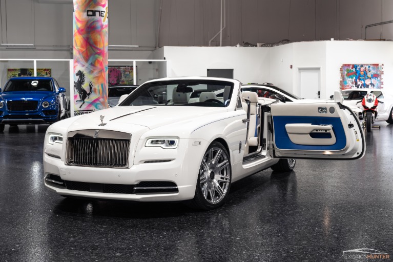 rolls-royce dawn 2018 SCA666D5XJU107575 image rolls-royce dawn 2018 SCA666D5XJU107575 image