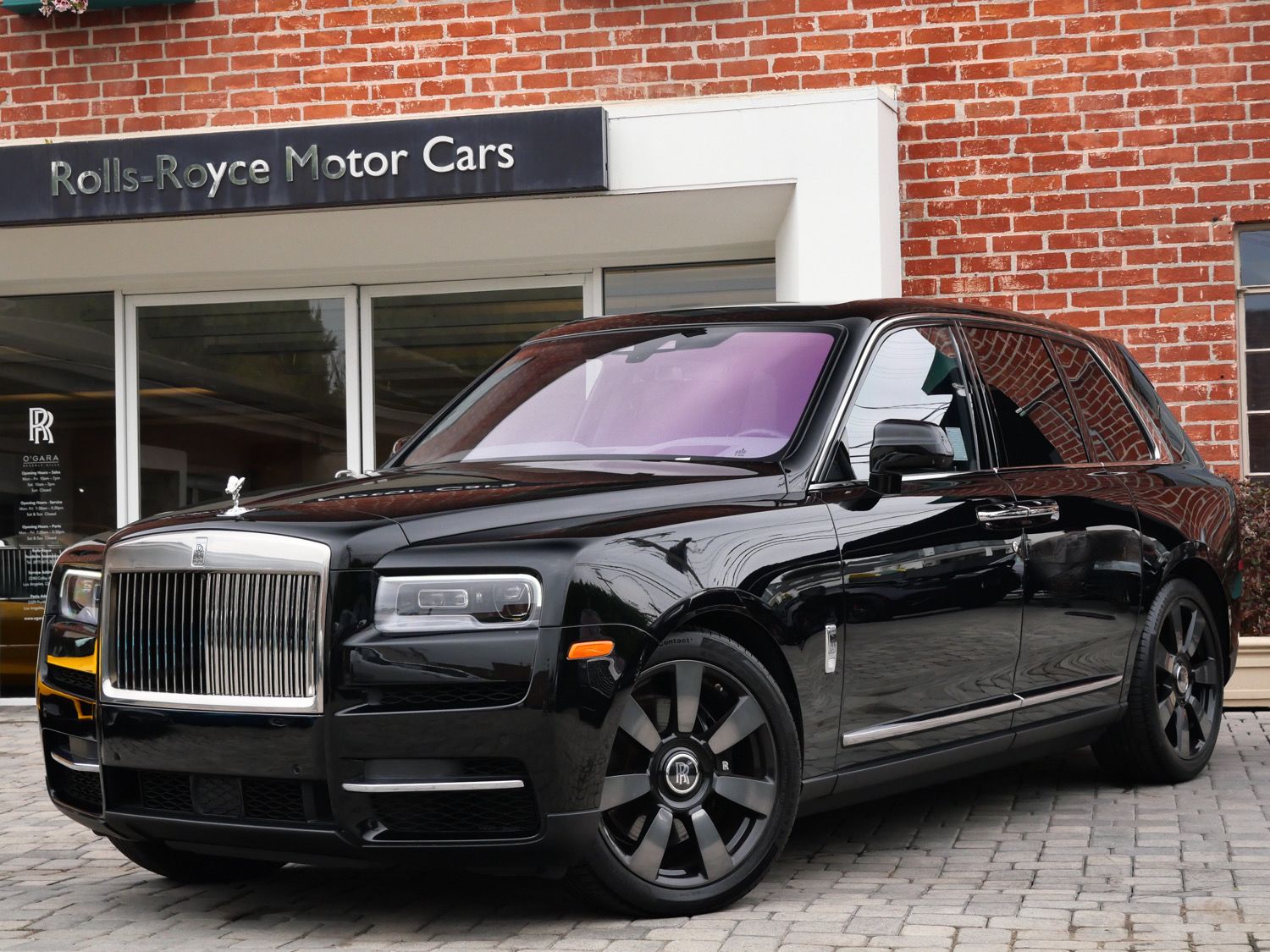 rolls-royce cullinan 2023 SLATV4C07PU217816 image rolls-royce cullinan 2023 SLATV4C07PU217816 image