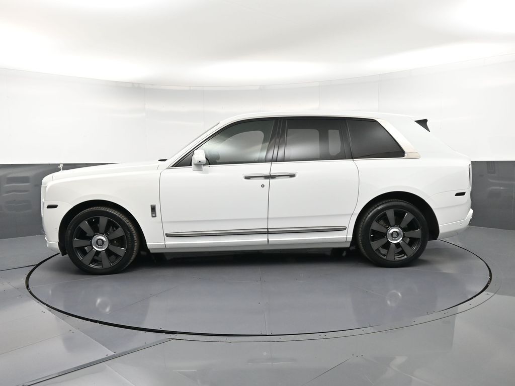 rolls-royce cullinan 2019 SLA689X56KU114225 image rolls-royce cullinan 2019 SLA689X56KU114225 image