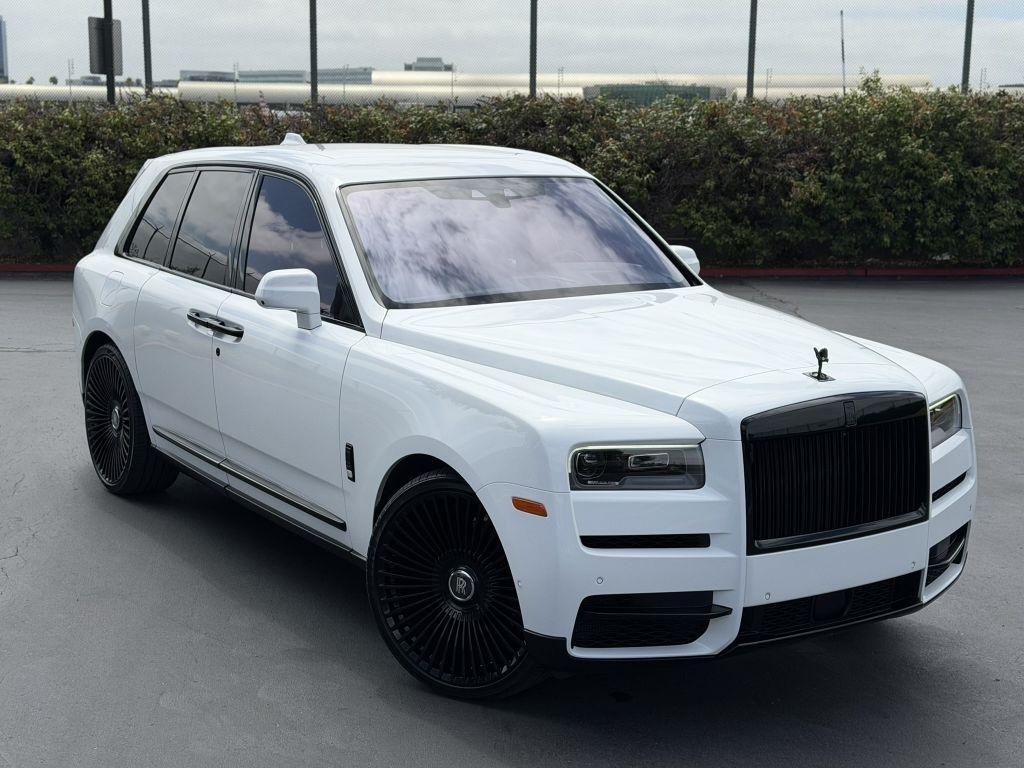rolls-royce cullinan 2021 SLATV4C03MU204766 image rolls-royce cullinan 2021 SLATV4C03MU204766 image