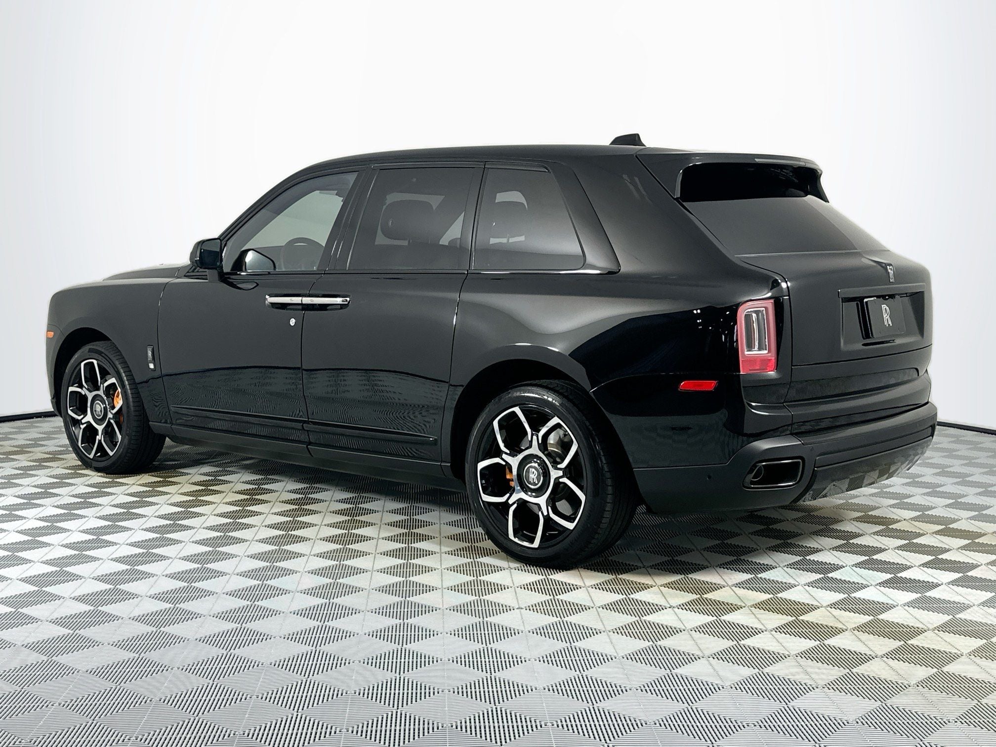 rolls-royce cullinan 2024 SLATV8C03RU224871 image rolls-royce cullinan 2024 SLATV8C03RU224871 image