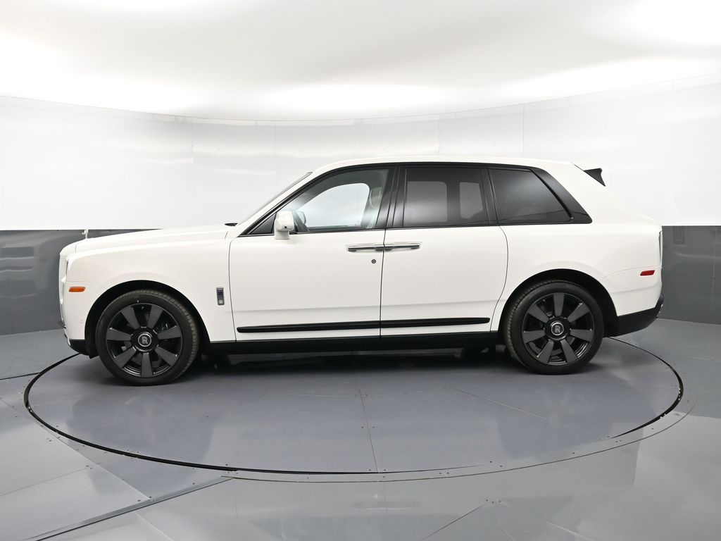rolls-royce cullinan 2022 SLATV4C09NU213876 image rolls-royce cullinan 2022 SLATV4C09NU213876 image