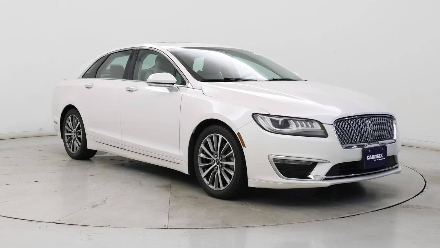 LINCOLN MKZ 2017 3LN6L5C91HR664890 image