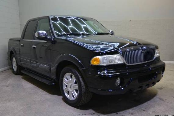 LINCOLN BLACKWOOD 2002 5LTEW05A42KJ03075 image LINCOLN BLACKWOOD 2002 5LTEW05A42KJ03075 image