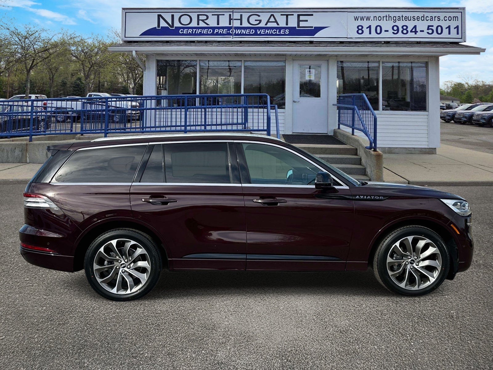lincoln aviator 2023 5LMYJ8XY1PNL02140 image lincoln aviator 2023 5LMYJ8XY1PNL02140 image