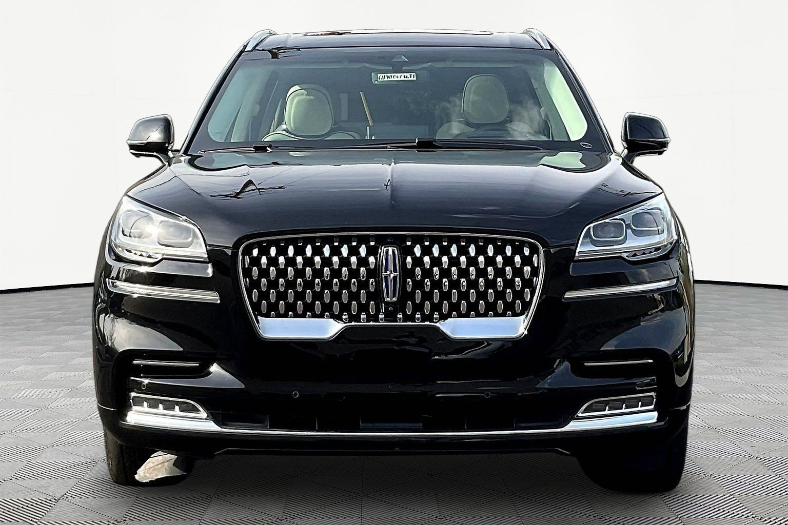 lincoln aviator 2023 5LMYJ9YY1PNL01736 image lincoln aviator 2023 5LMYJ9YY1PNL01736 image