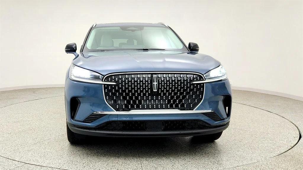 lincoln aviator 2026 5LM5J7XC2TGL06178 image lincoln aviator 2026 5LM5J7XC2TGL06178 image