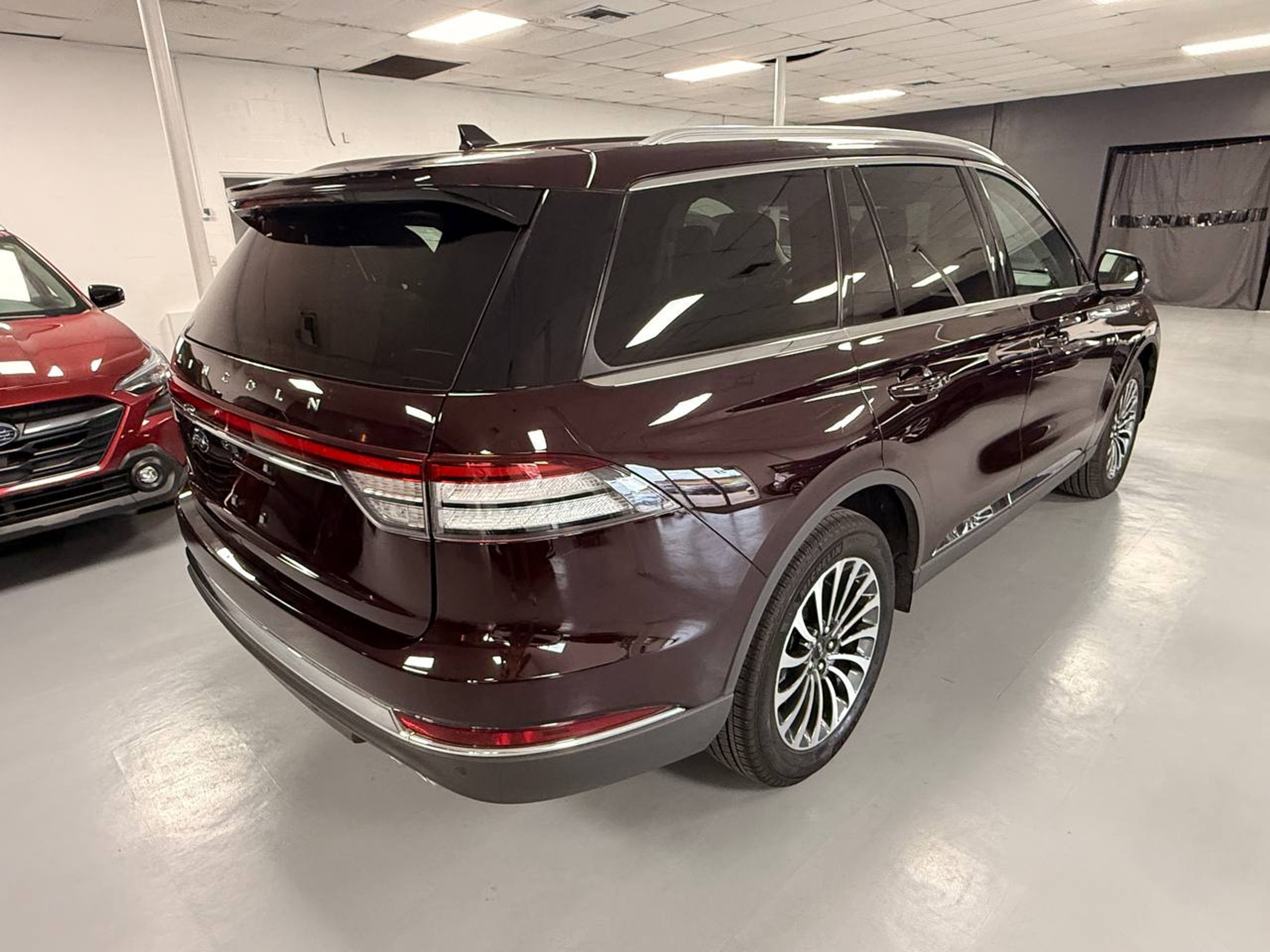 lincoln aviator 2024 5LM5J6XC6RGL05084 image lincoln aviator 2024 5LM5J6XC6RGL05084 image