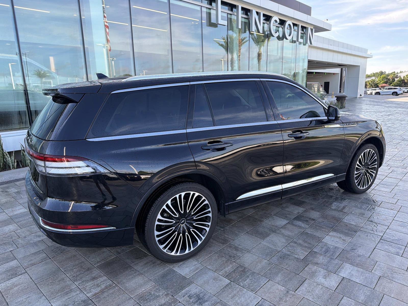 lincoln aviator 2024 5LM5J9XC0RGL08063 image lincoln aviator 2024 5LM5J9XC0RGL08063 image