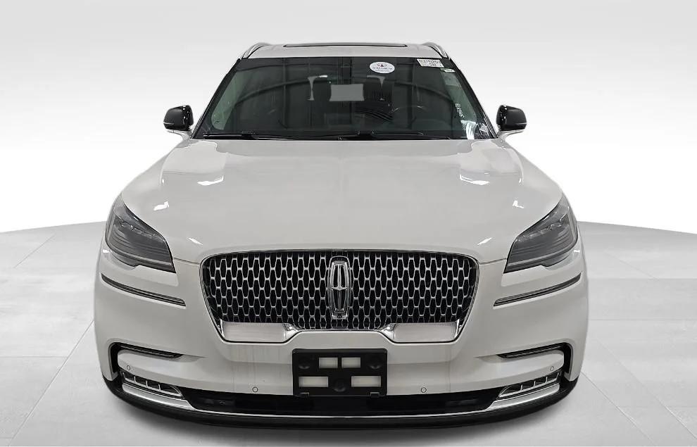 lincoln aviator 2020 5LM5J7XC1LGL03952 image lincoln aviator 2020 5LM5J7XC1LGL03952 image