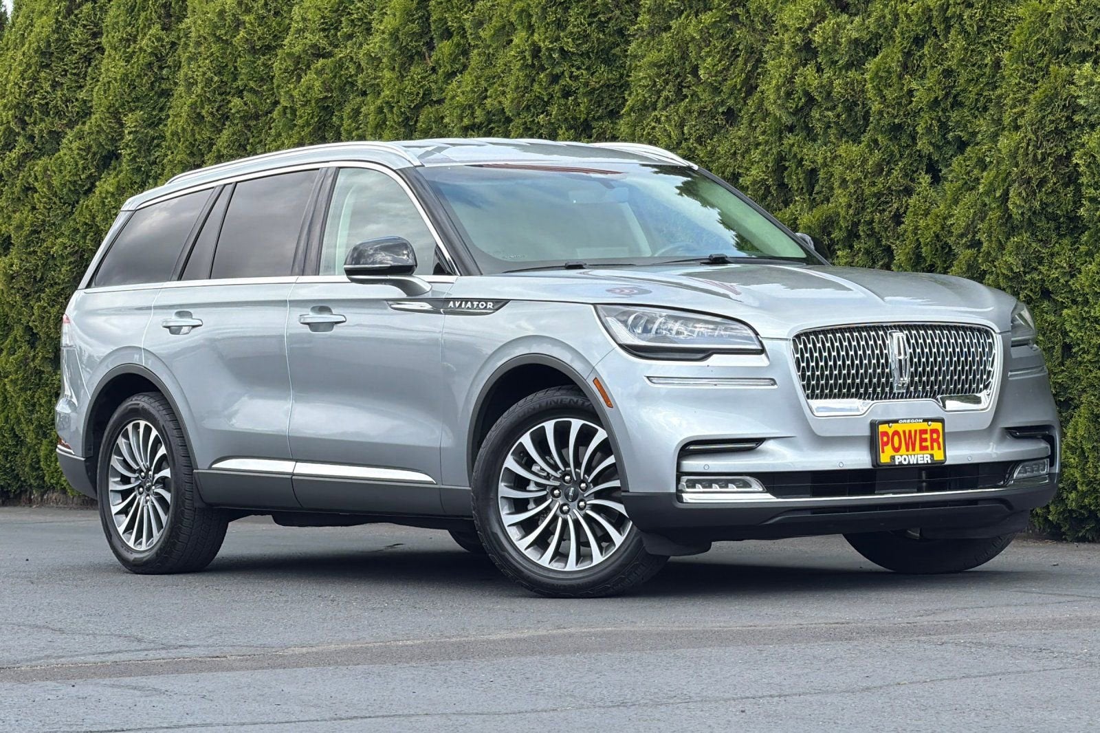 lincoln aviator 2020 5LM5J7XC6LGL23209 image lincoln aviator 2020 5LM5J7XC6LGL23209 image