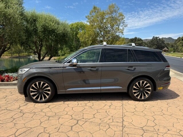 lincoln aviator 2020 5LMYJ9YY3LGL31352 image lincoln aviator 2020 5LMYJ9YY3LGL31352 image