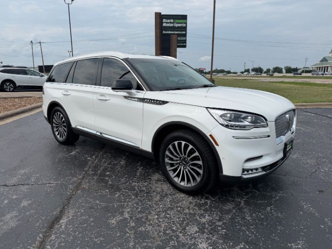 lincoln aviator 2020 5LM5J7XC5LGL21256 image lincoln aviator 2020 5LM5J7XC5LGL21256 image