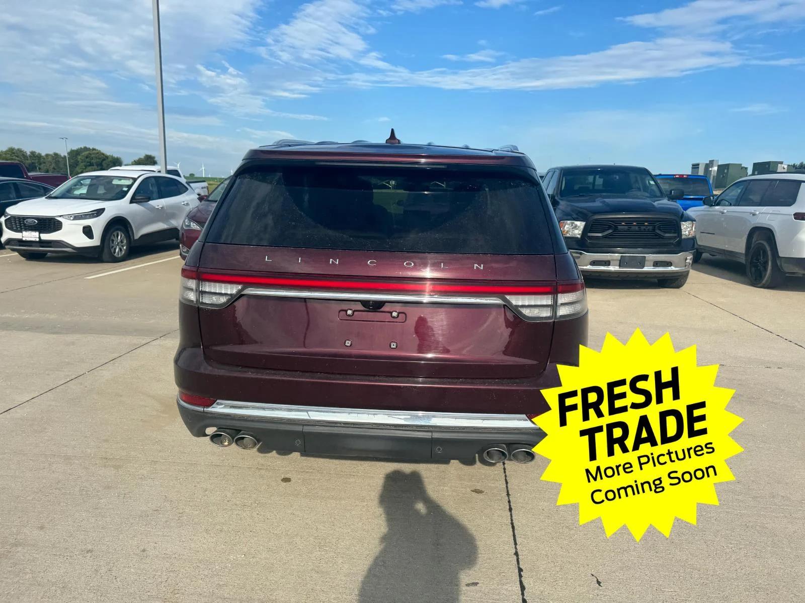 lincoln aviator 2020 5LM5J7XC7LGL24126 image lincoln aviator 2020 5LM5J7XC7LGL24126 image