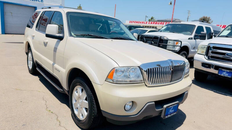 lincoln aviator 2005 5LMEU68H95ZJ04103 image lincoln aviator 2005 5LMEU68H95ZJ04103 image