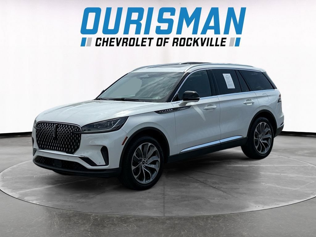 lincoln aviator 2025 5LM5J7XC8SGL04305 image lincoln aviator 2025 5LM5J7XC8SGL04305 image