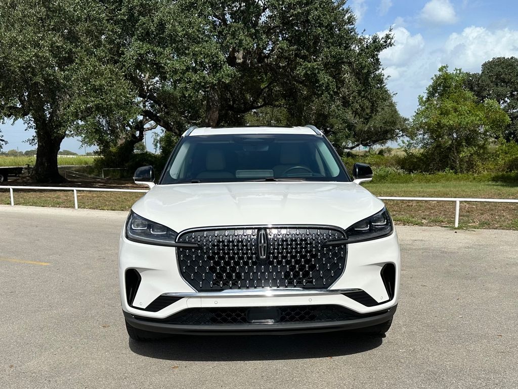 lincoln aviator 2025 5LM5J7WC2SGL05032 image lincoln aviator 2025 5LM5J7WC2SGL05032 image