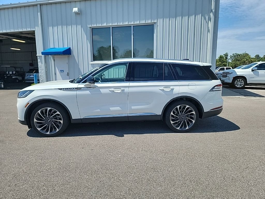 lincoln aviator 2025 5LM5J7XC5SGL05704 image lincoln aviator 2025 5LM5J7XC5SGL05704 image