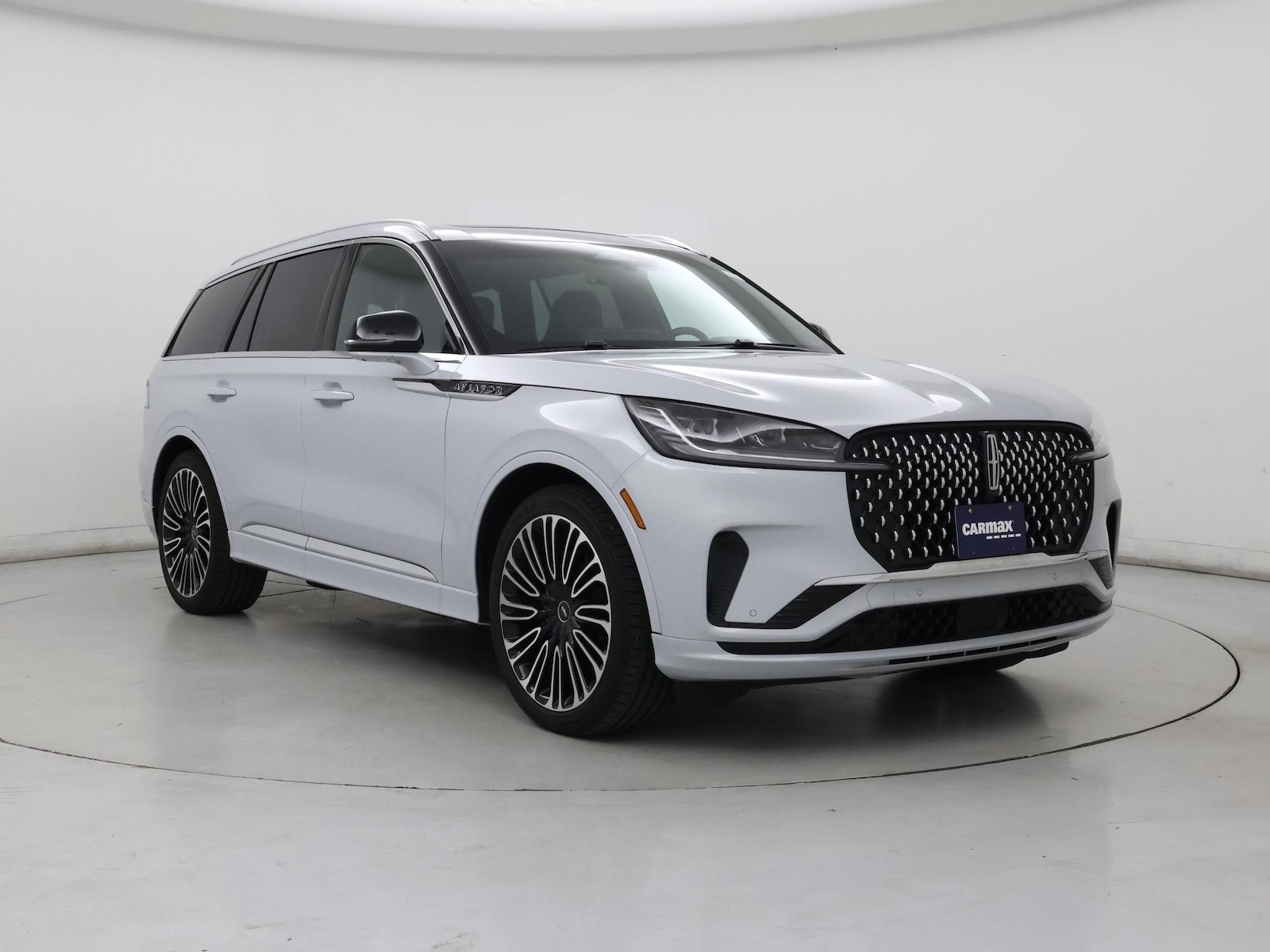 lincoln aviator 2025 5LM5J9XC5SGL17976 image lincoln aviator 2025 5LM5J9XC5SGL17976 image