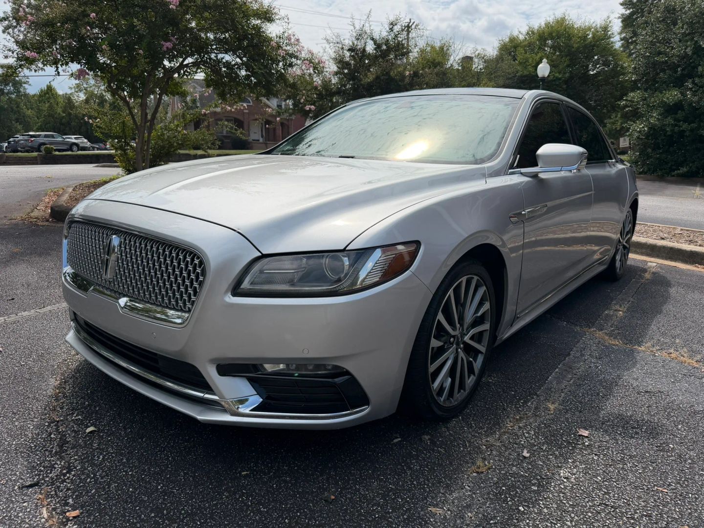 lincoln continental 2018 1LN6L9SK2J5606002 image lincoln continental 2018 1LN6L9SK2J5606002 image