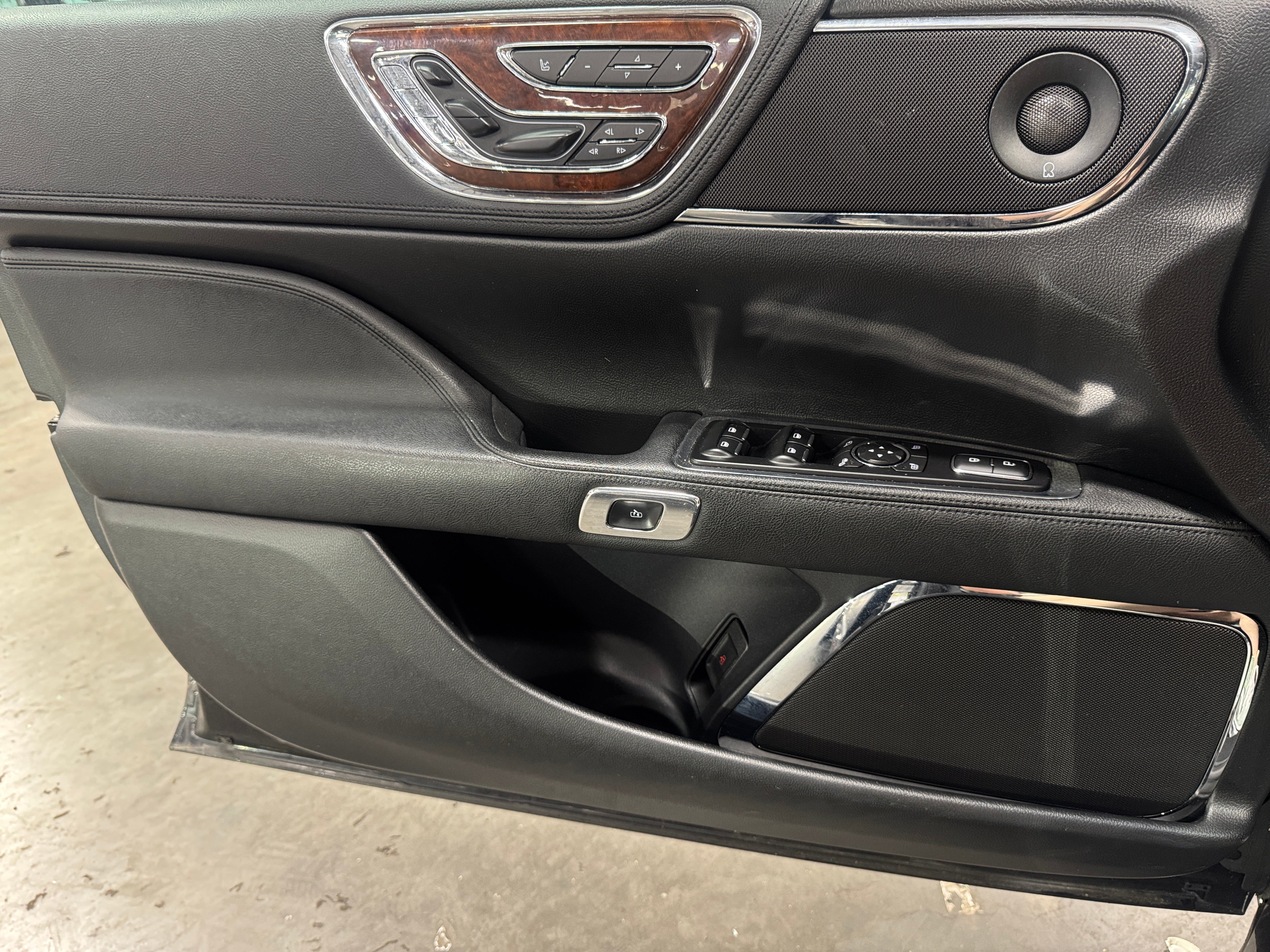 lincoln continental 2020 1LN6L9NP1L5600346 image lincoln continental 2020 1LN6L9NP1L5600346 image
