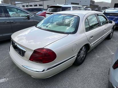 lincoln continental 2001 1LNHM97V81Y698935 image lincoln continental 2001 1LNHM97V81Y698935 image
