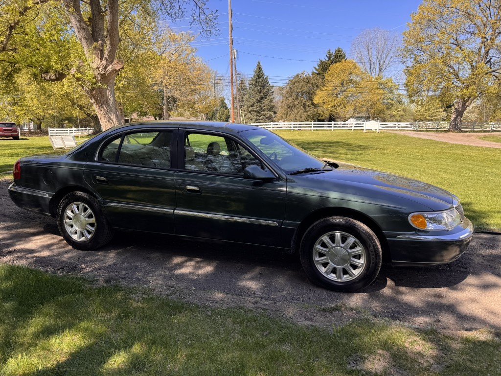 lincoln continental 2001 1LNHM97V91Y651817 image lincoln continental 2001 1LNHM97V91Y651817 image