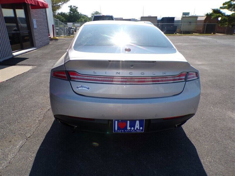 lincoln mkz 2016 3LN6L2G91GR606897 image lincoln mkz 2016 3LN6L2G91GR606897 image