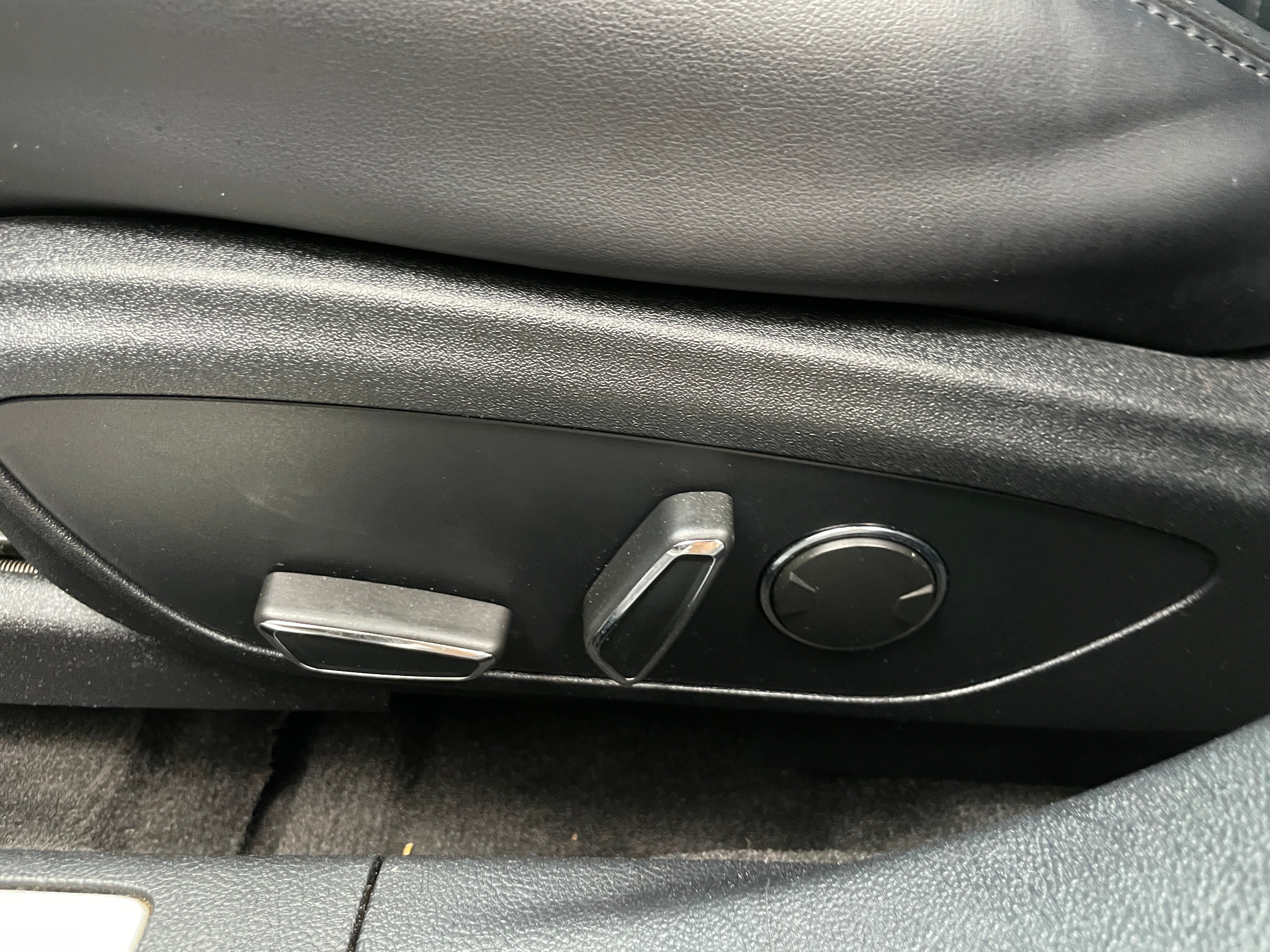 lincoln mkz 2020 3LN6L5B95LR622393 image lincoln mkz 2020 3LN6L5B95LR622393 image