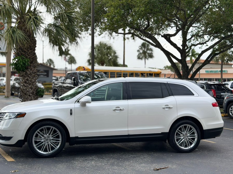 lincoln mkt 2019 2LMHJ5AT1KBL03344 image lincoln mkt 2019 2LMHJ5AT1KBL03344 image