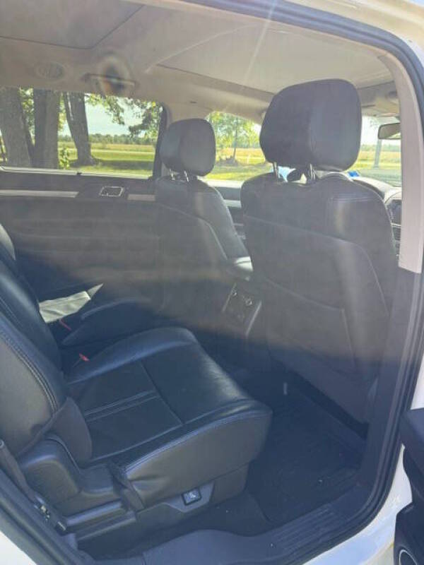 lincoln mkt 2013 2LMHJ5AT9DBL56070 image lincoln mkt 2013 2LMHJ5AT9DBL56070 image