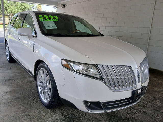 lincoln mkt 2010 2LMHJ5AT5ABJ19779 image lincoln mkt 2010 2LMHJ5AT5ABJ19779 image