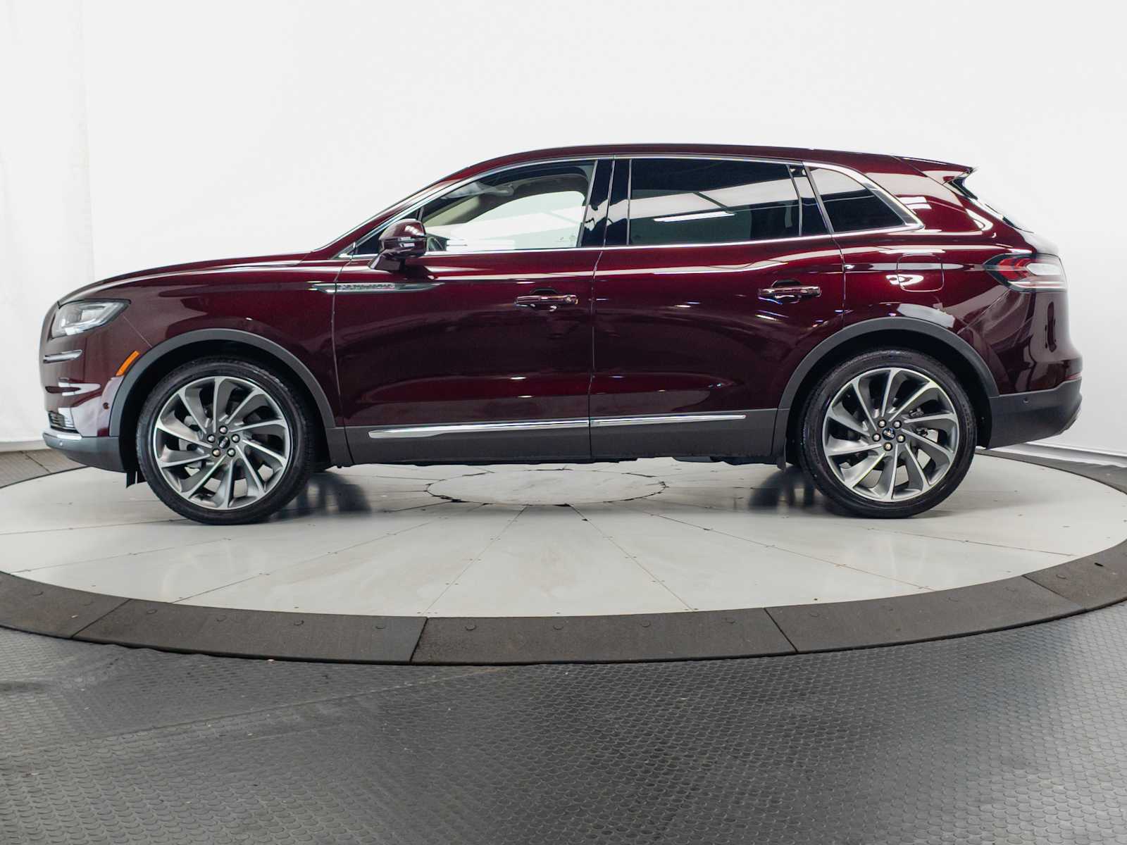 lincoln nautilus 2023 2LMPJ6K99PBL11414 image lincoln nautilus 2023 2LMPJ6K99PBL11414 image
