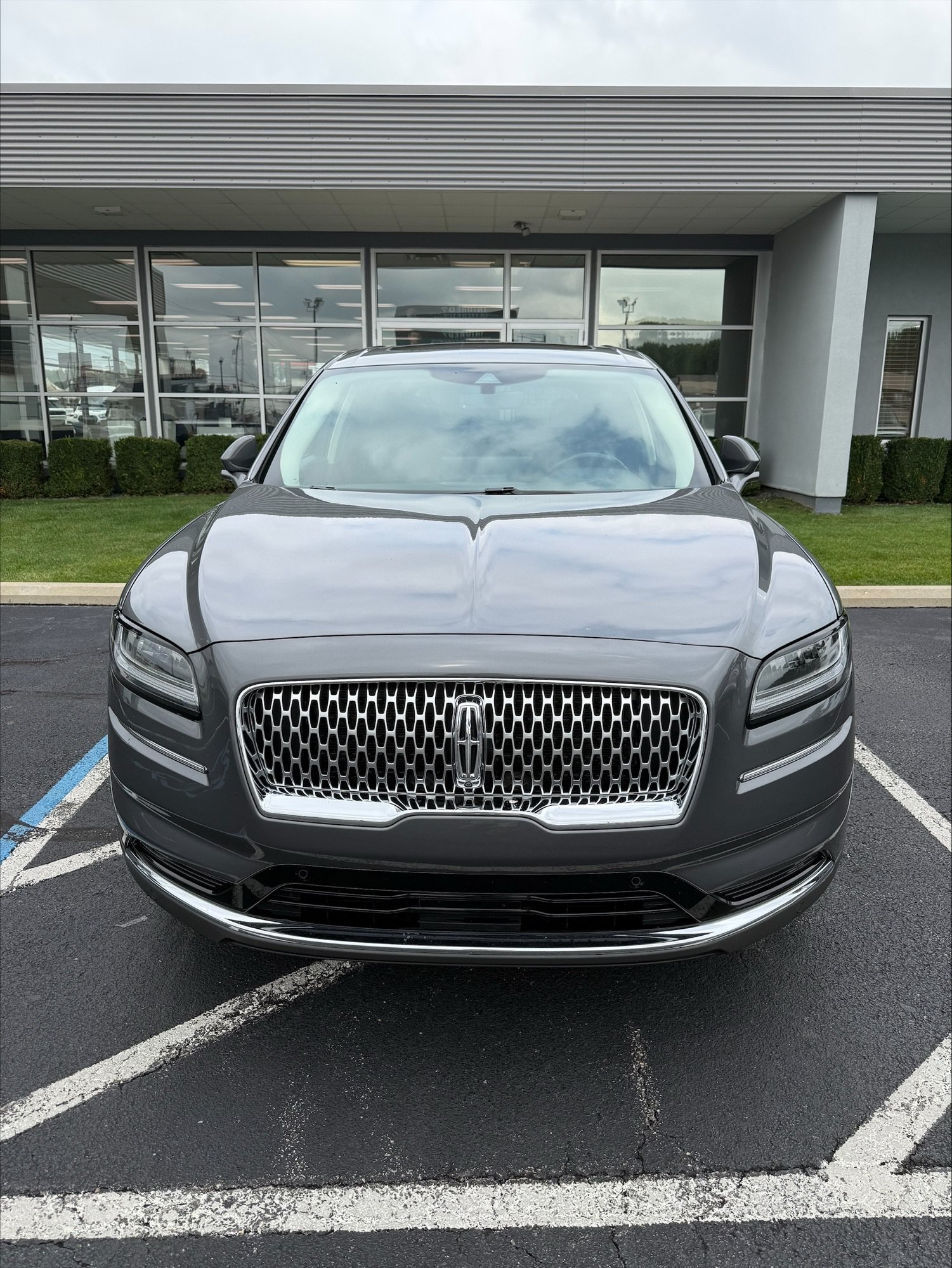 lincoln nautilus 2023 2LMPJ8K94PBL08710 image lincoln nautilus 2023 2LMPJ8K94PBL08710 image