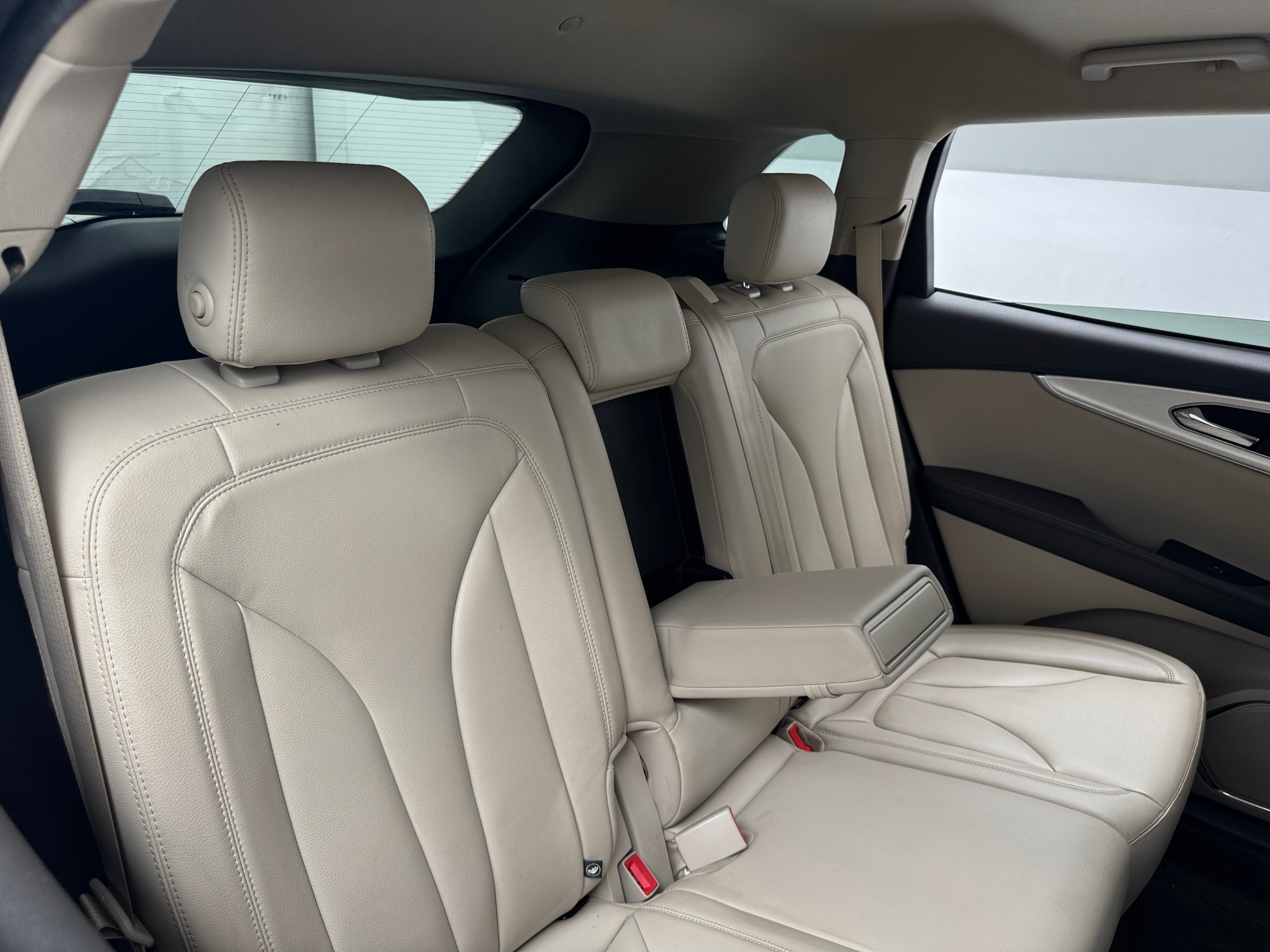 lincoln nautilus 2019 2LMPJ6J96KBL46745 image lincoln nautilus 2019 2LMPJ6J96KBL46745 image