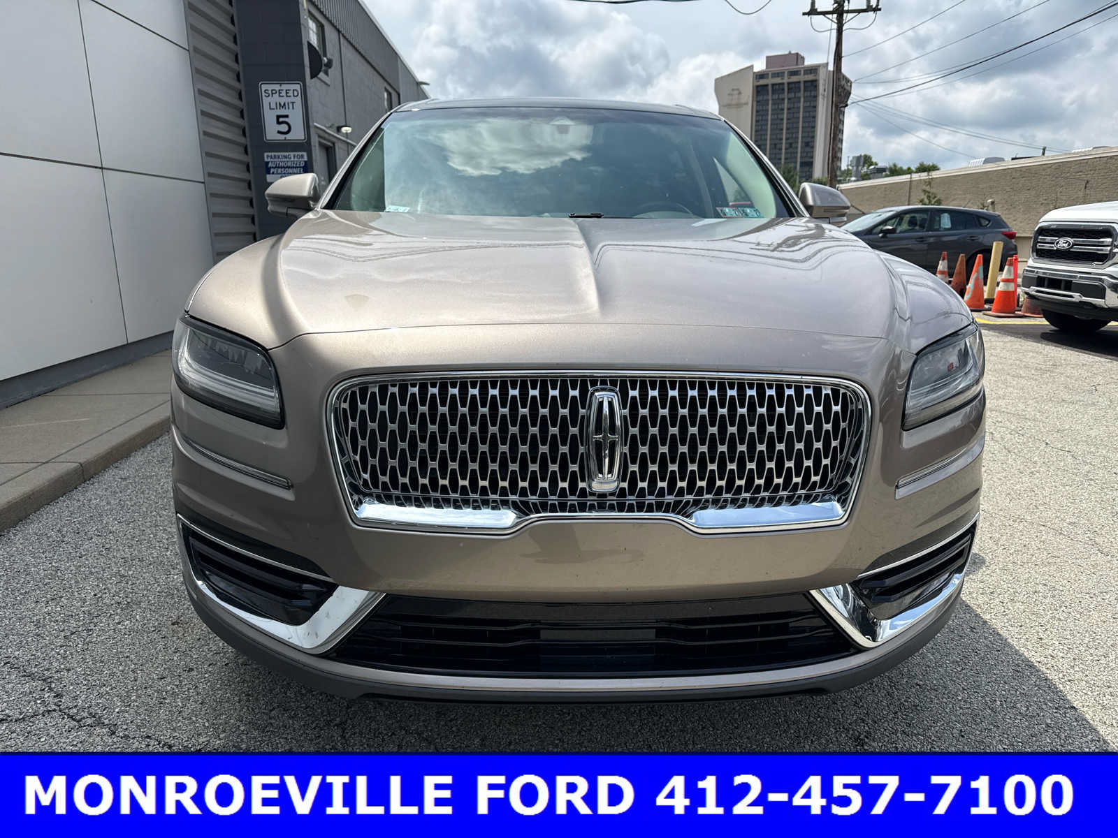 lincoln nautilus 2019 2LMPJ8KP6KBL26116 image lincoln nautilus 2019 2LMPJ8KP6KBL26116 image